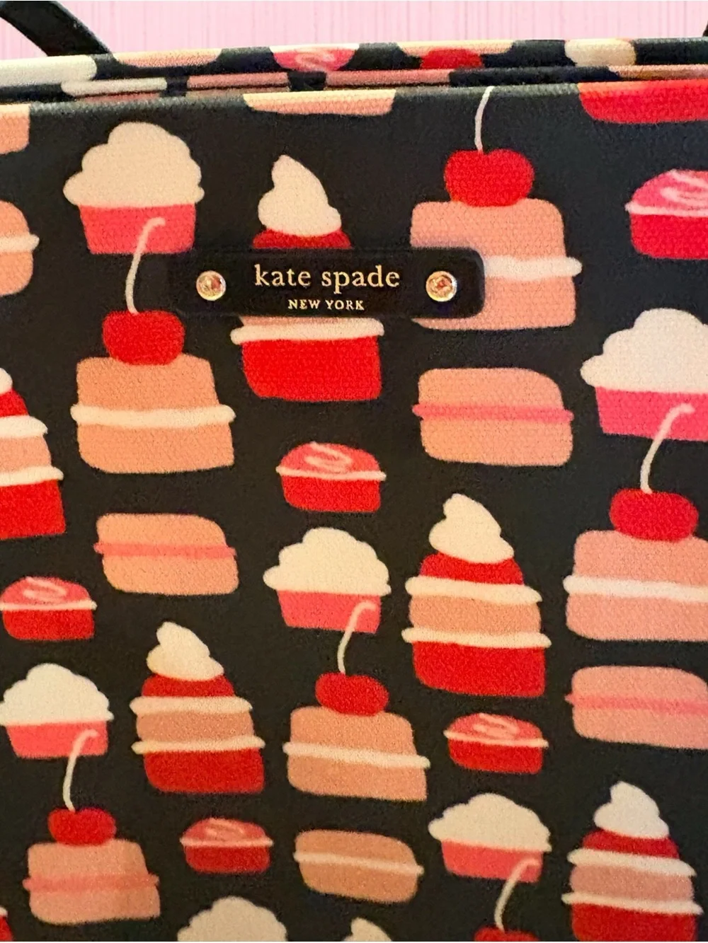 Too Cute!! NWOT Large kate spade Whimsical Cupcake Tote.